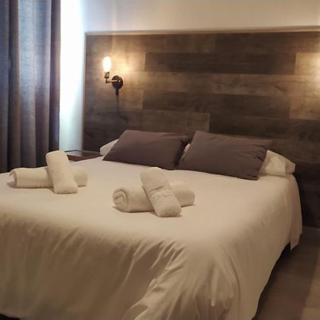 Hostal El Pinar Montecorto Bagian luar foto