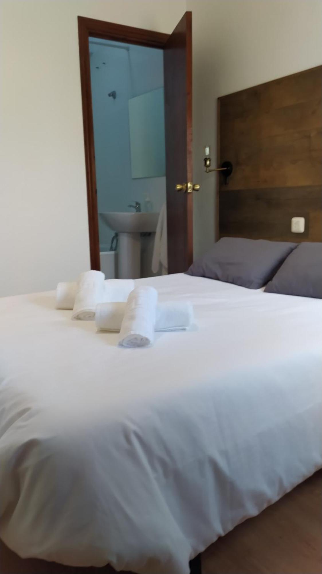 Hostal El Pinar Montecorto Bagian luar foto